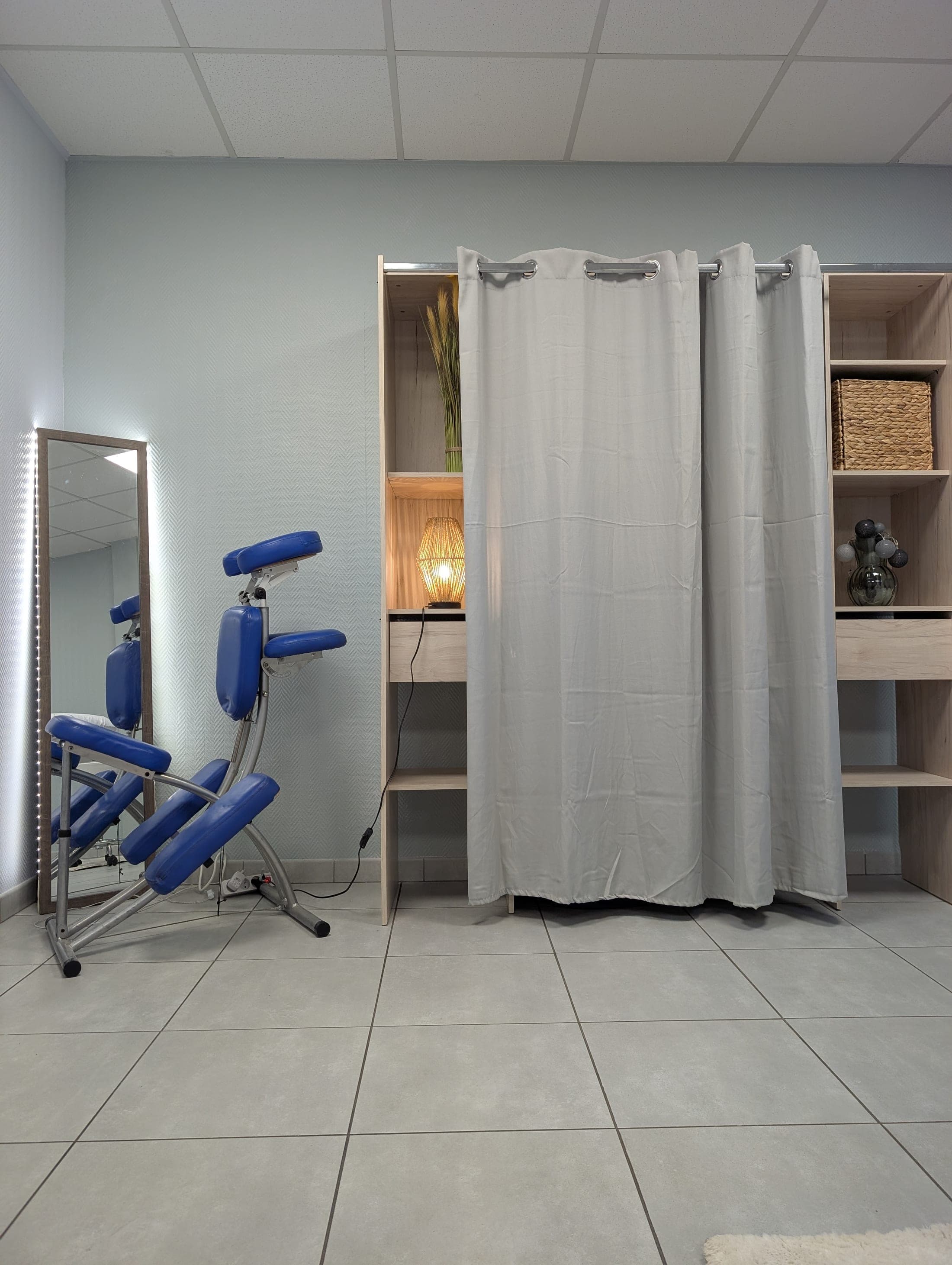 Chaise ergonomique pour les massages assis