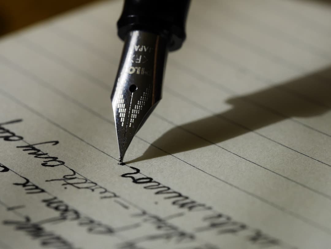 Plume et papier : l'écriture comme support d'analyse